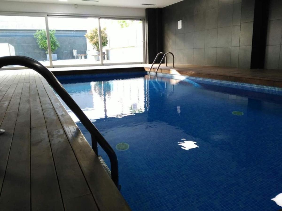 Stylish Flat, 2 Bathrooms And Swimming Pool, Next To The Beach! Sant Adria de Besos Exteriér fotografie